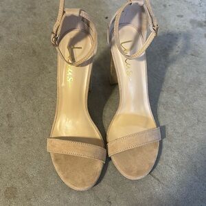Lulu nude suede heels
